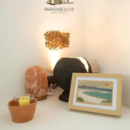 Luz Villa Lajares