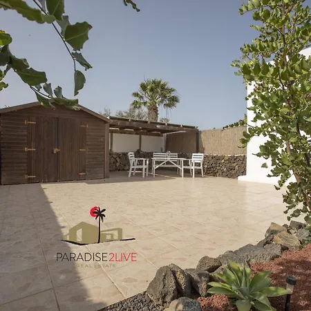 Villa Luz Lajares