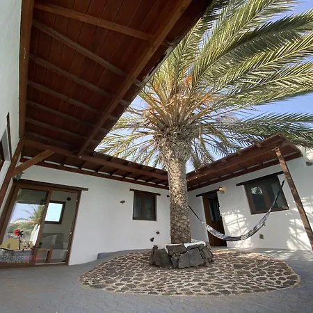Luz Villa