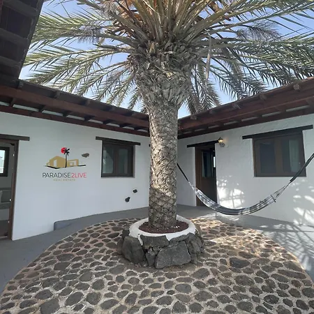 Luz Villa