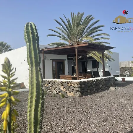 Luz Villa Lajares